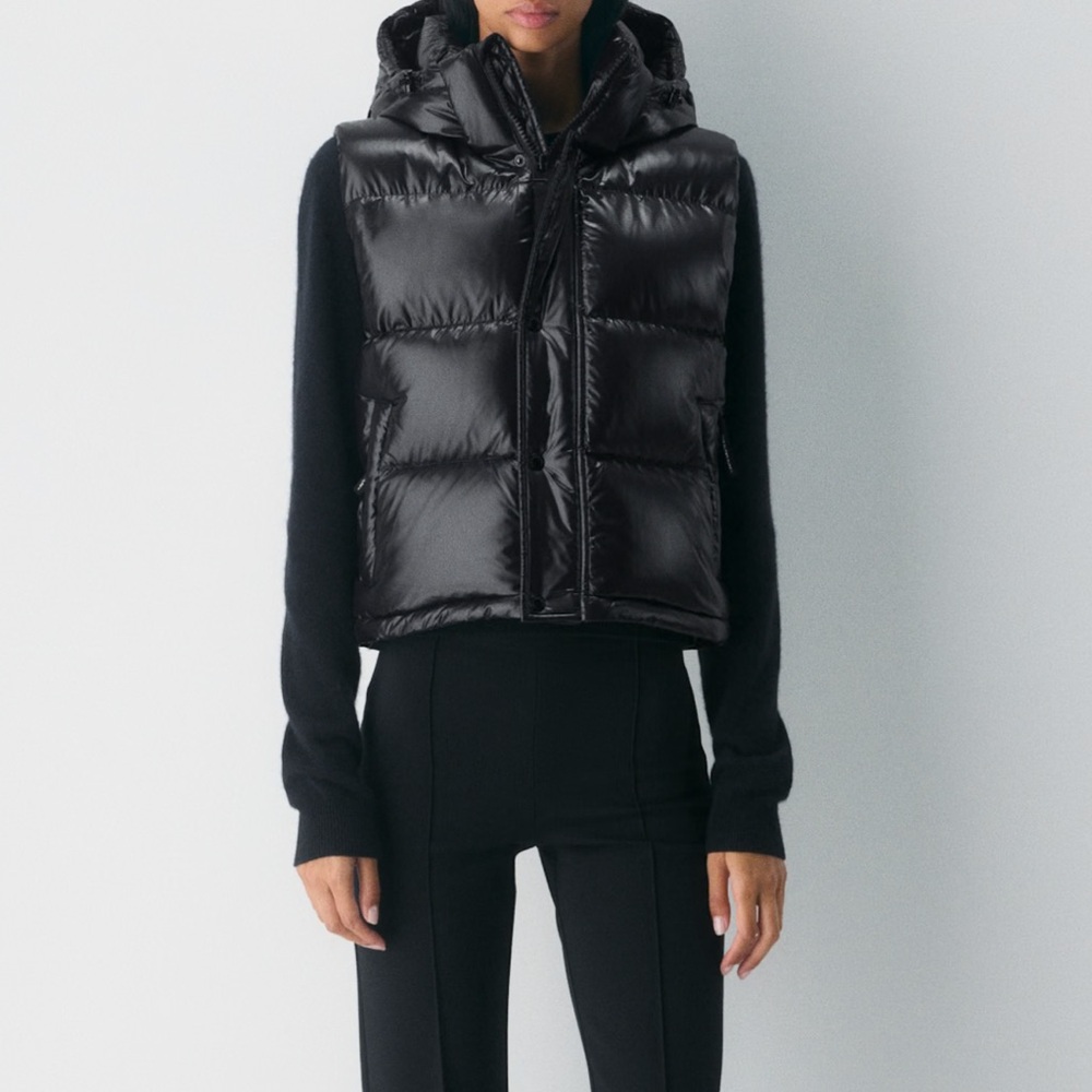 Aritzia The Super Puff™ Shorty Vest - Hi-Gloss black